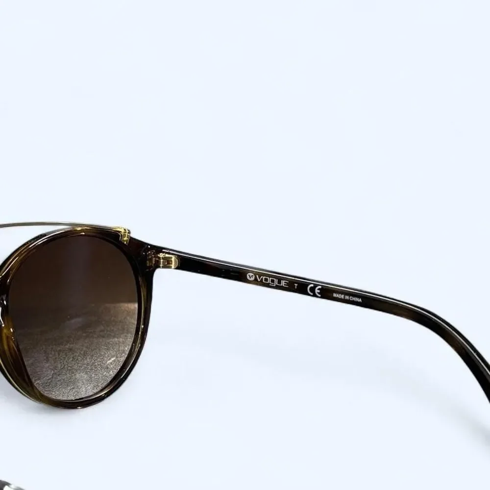 Vogue brand new